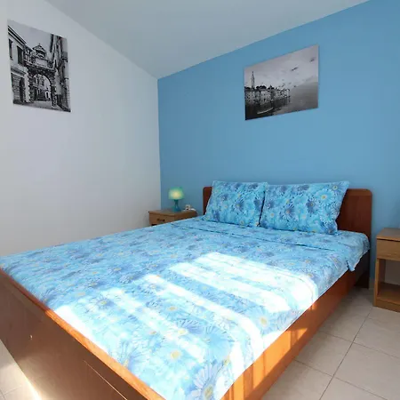 Tara Daire Rovinj