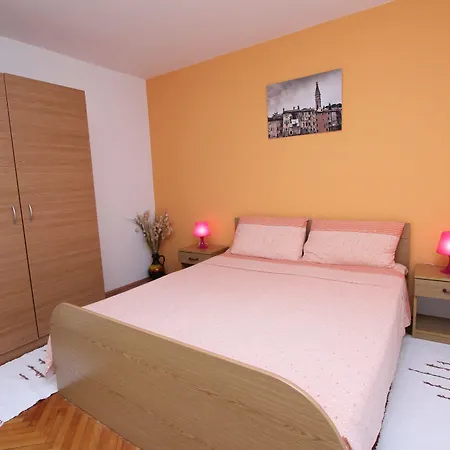 Apartments Tara