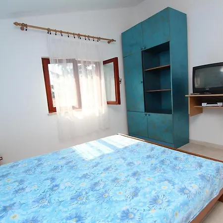 Apartments Tara